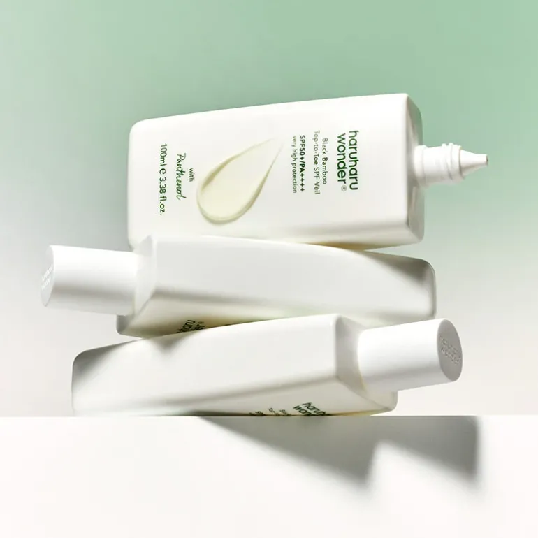 Black Bamboo Top-to-Toe SPF Veil