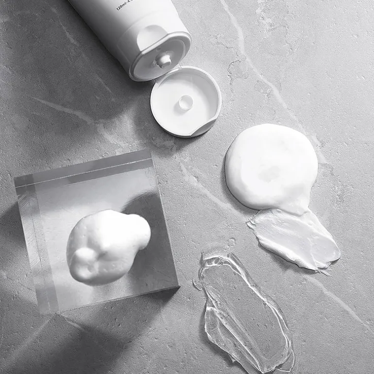 Cellup PH Cure Foam Cleanser