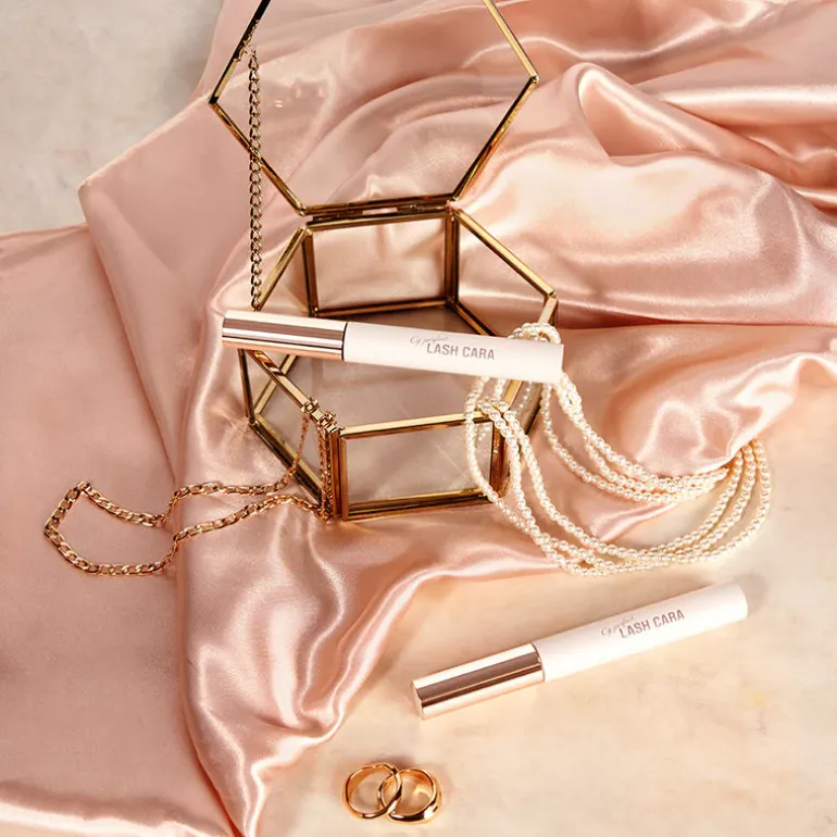 CG Perfect Lash Cara