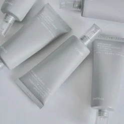 Dual Barrier Skin Wearable Cream