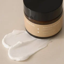 Essence Locker Lipidcera