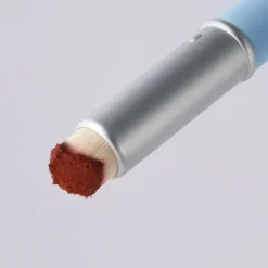 Fingerlike Lip Brush