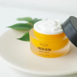Fresh Herb Origin Cream
