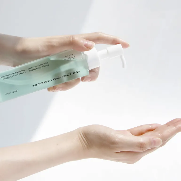 Gentle Pore Cleansing Oil
