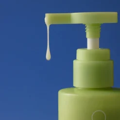Green Tea & Enzyme Milky Foaming Wash