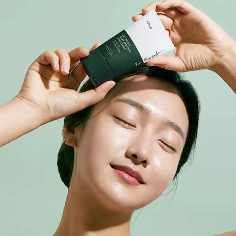 Heartleaf Silky Moisture Sun Cream
