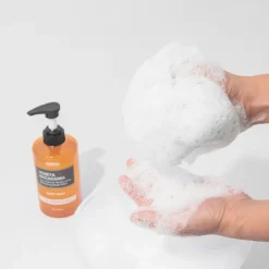 Honey & Macadamia Body Wash