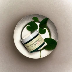 New Skin Resolution Gel Mask