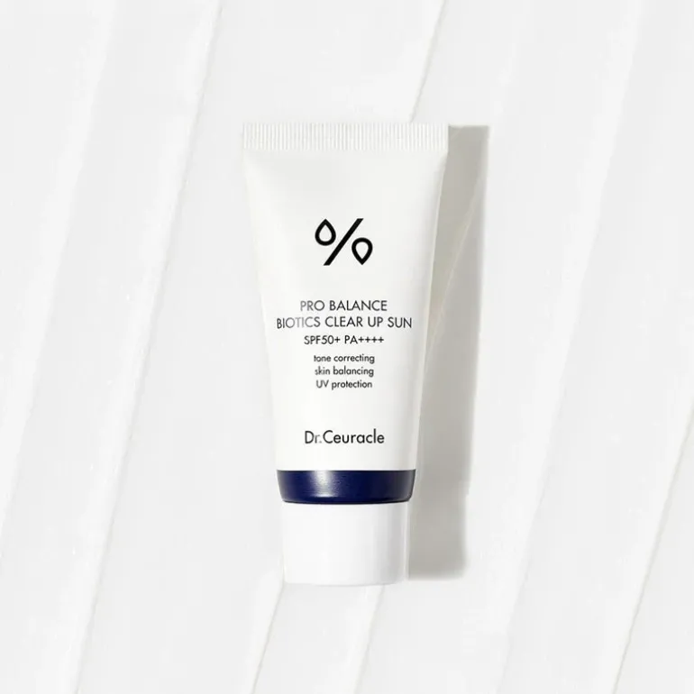 Pro Balance Biotics Clear Up Sun SPF50