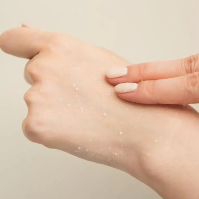 Radiance Me Mild Essential Peeling Gel