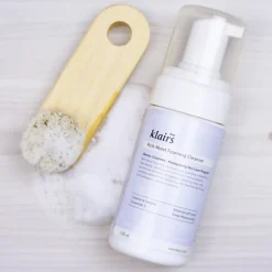 Rich Moist Foaming Cleanser