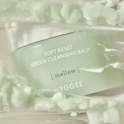 Soft Reset Green Cleansing Balm