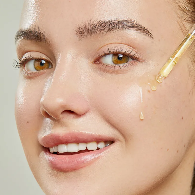 The Vitamin C 13 serum