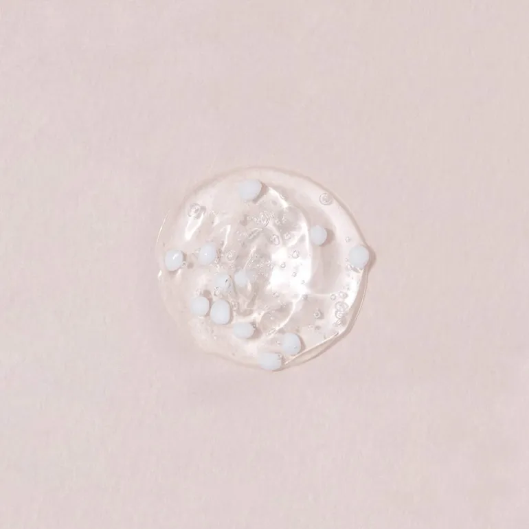 White In Milk Capsule Serum
